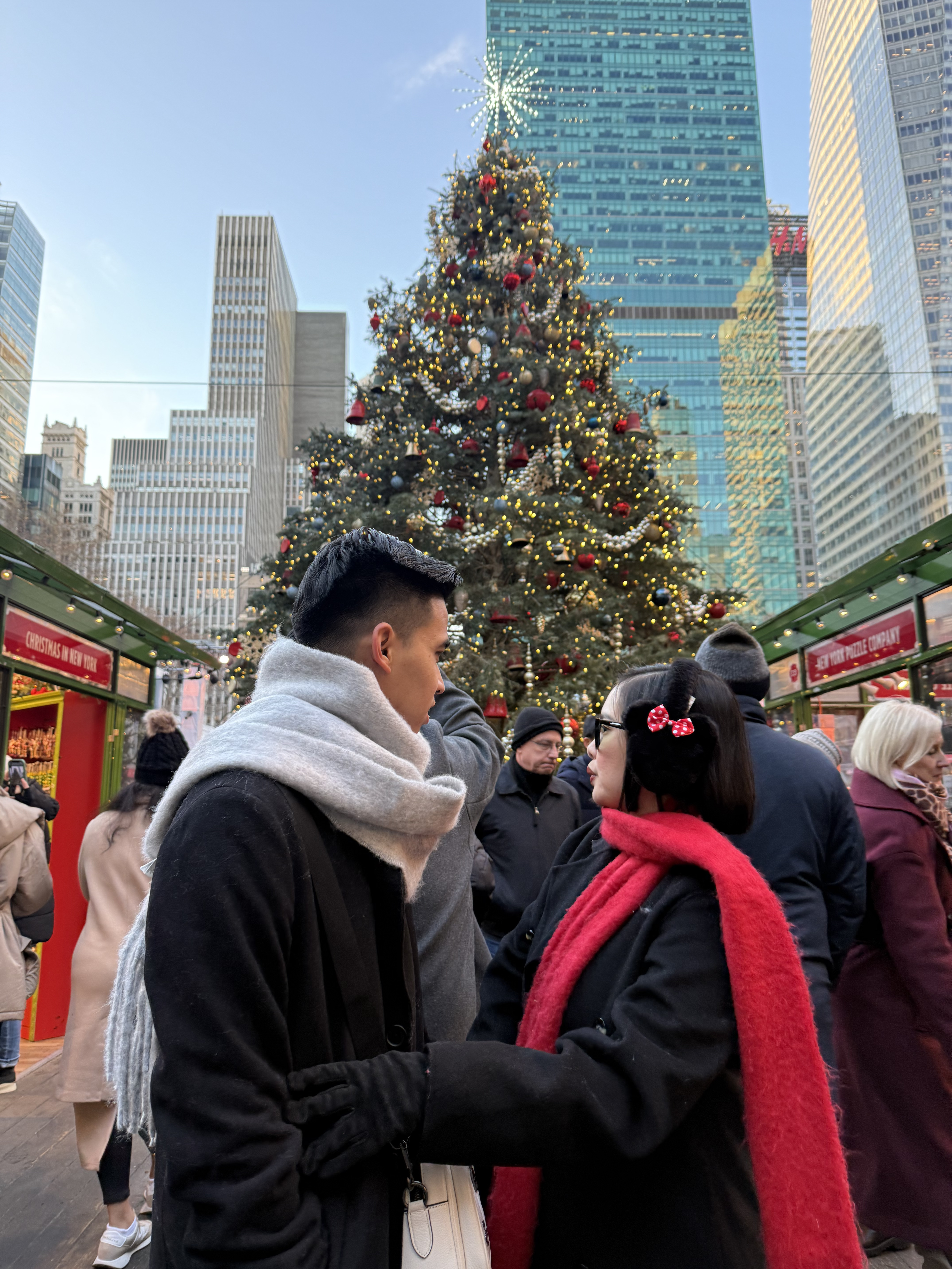 AJ and Kwe, Christmas in NYC