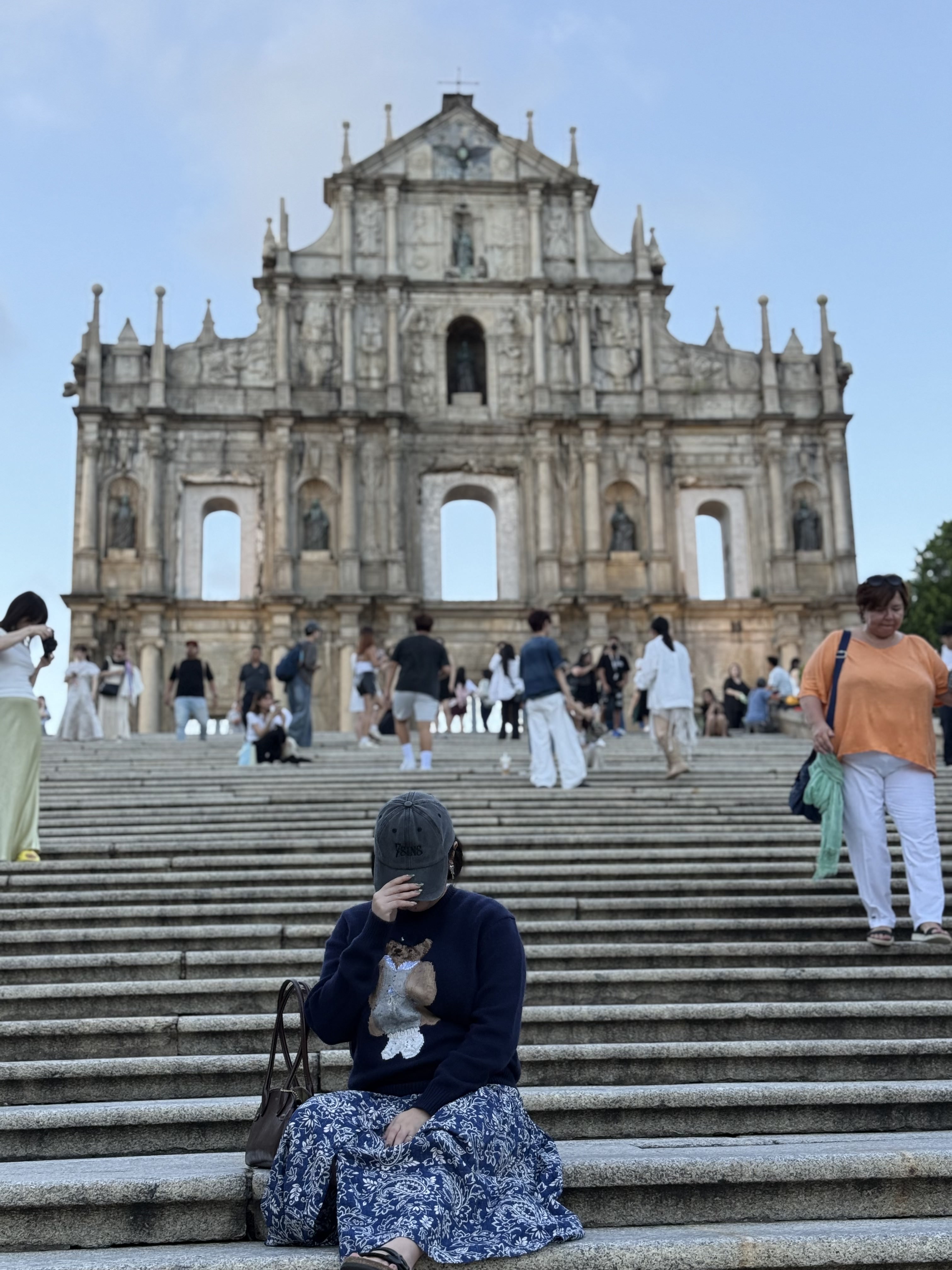 Kwe in Macau ruins