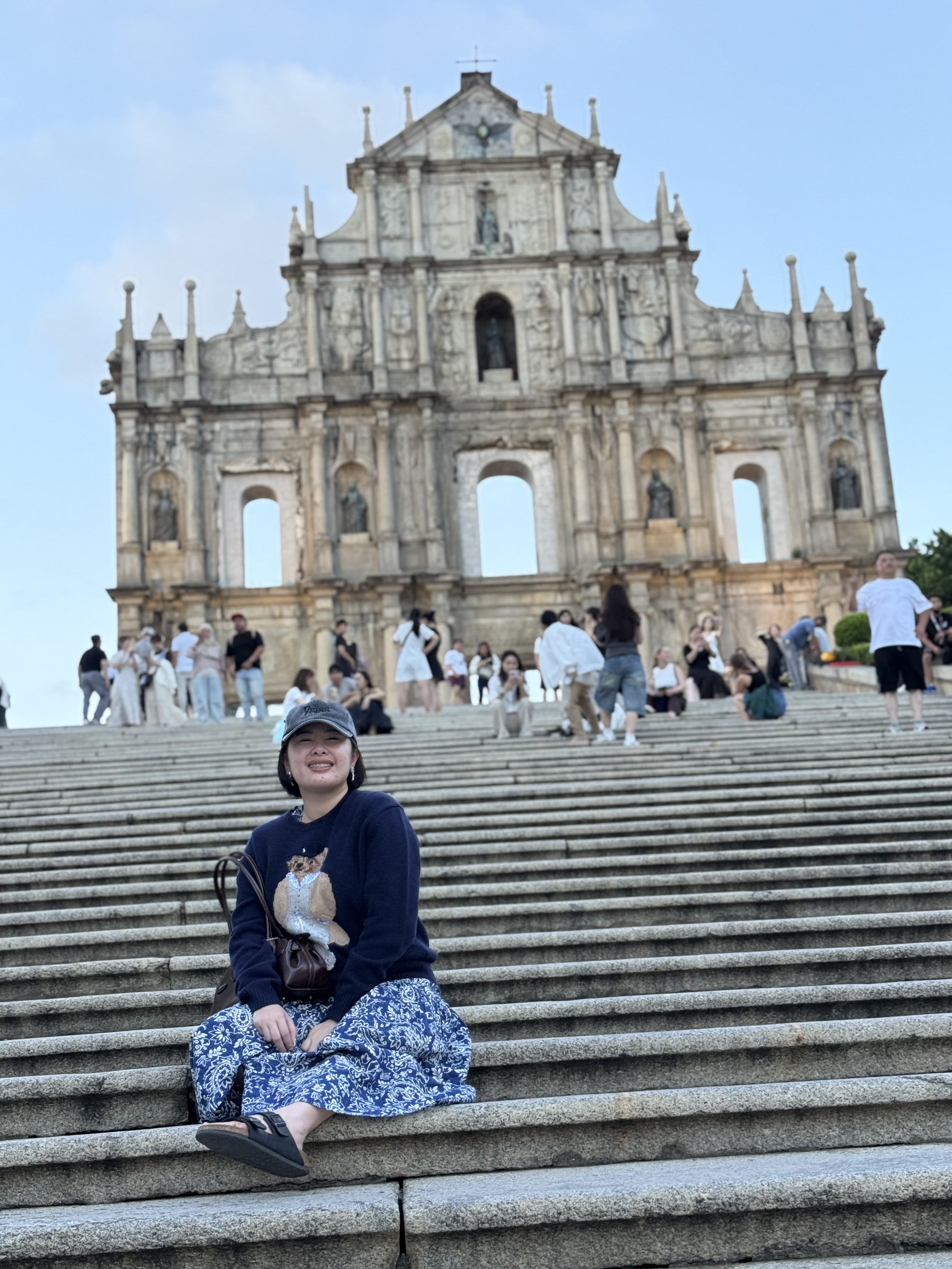 Kwe in Macau ruins