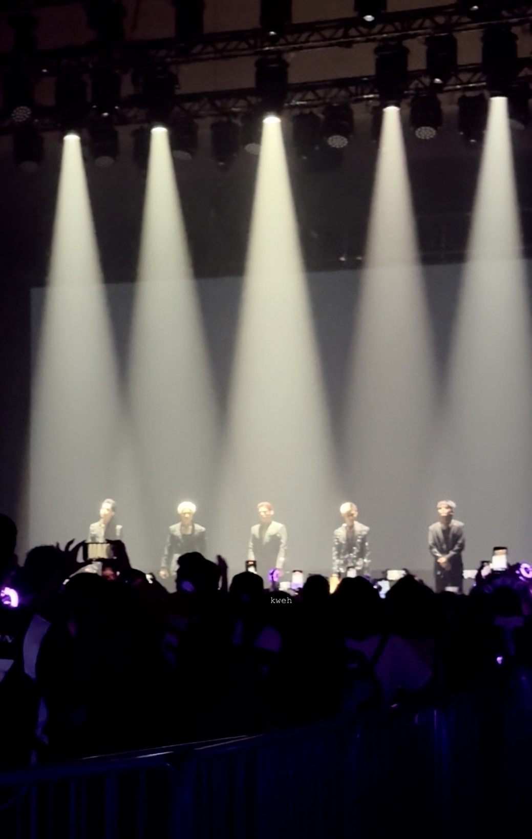 SB19 SAW tour Hong Kong - Ilaw