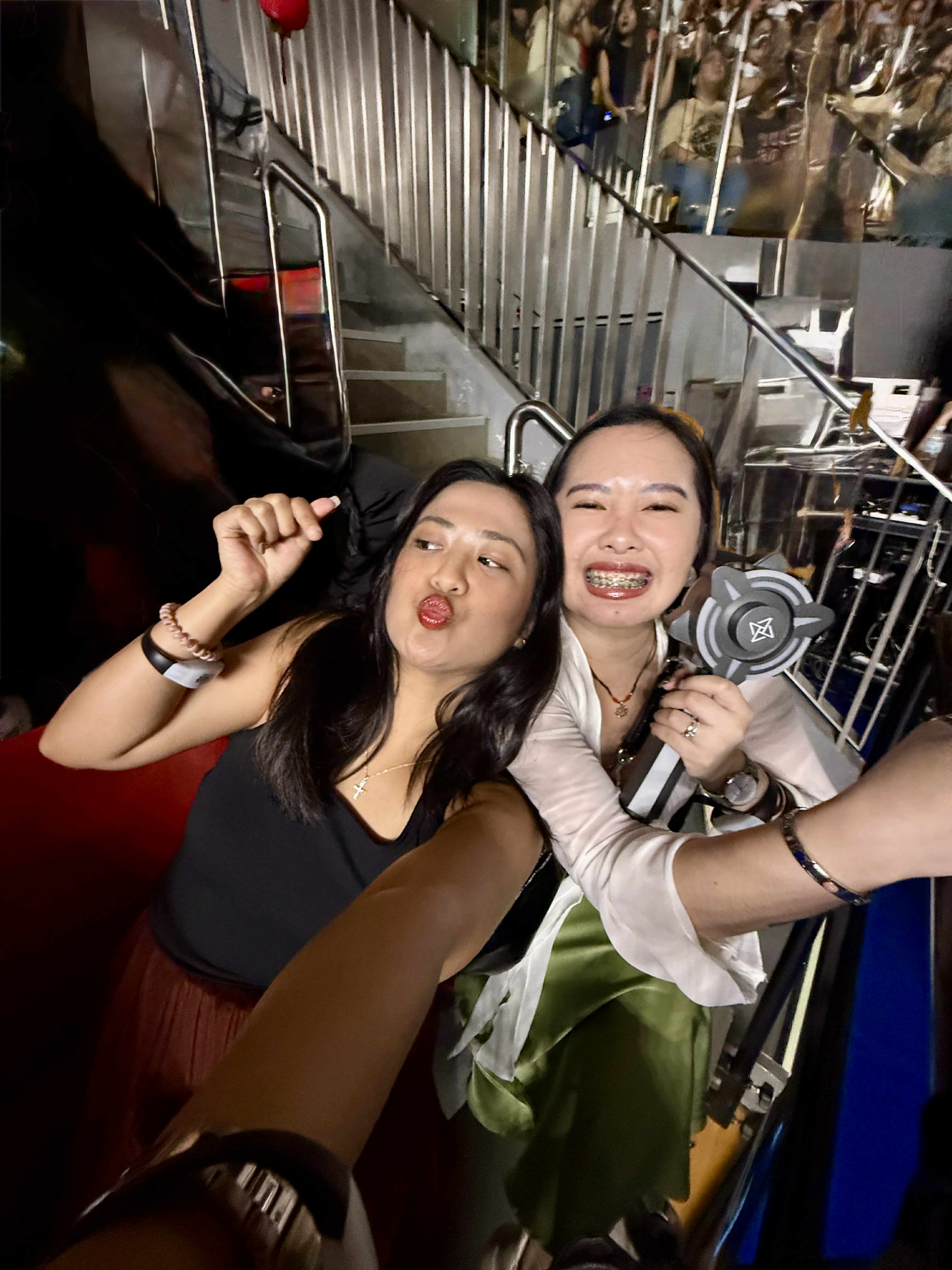 Kwe + Yey @ SB19's concert