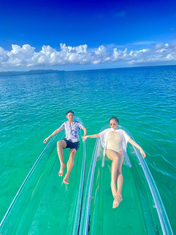Aj and Kwe in Boracay (crystal kayak)