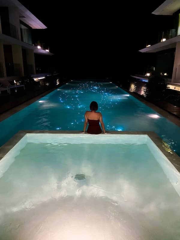 kwe at escala pool at night