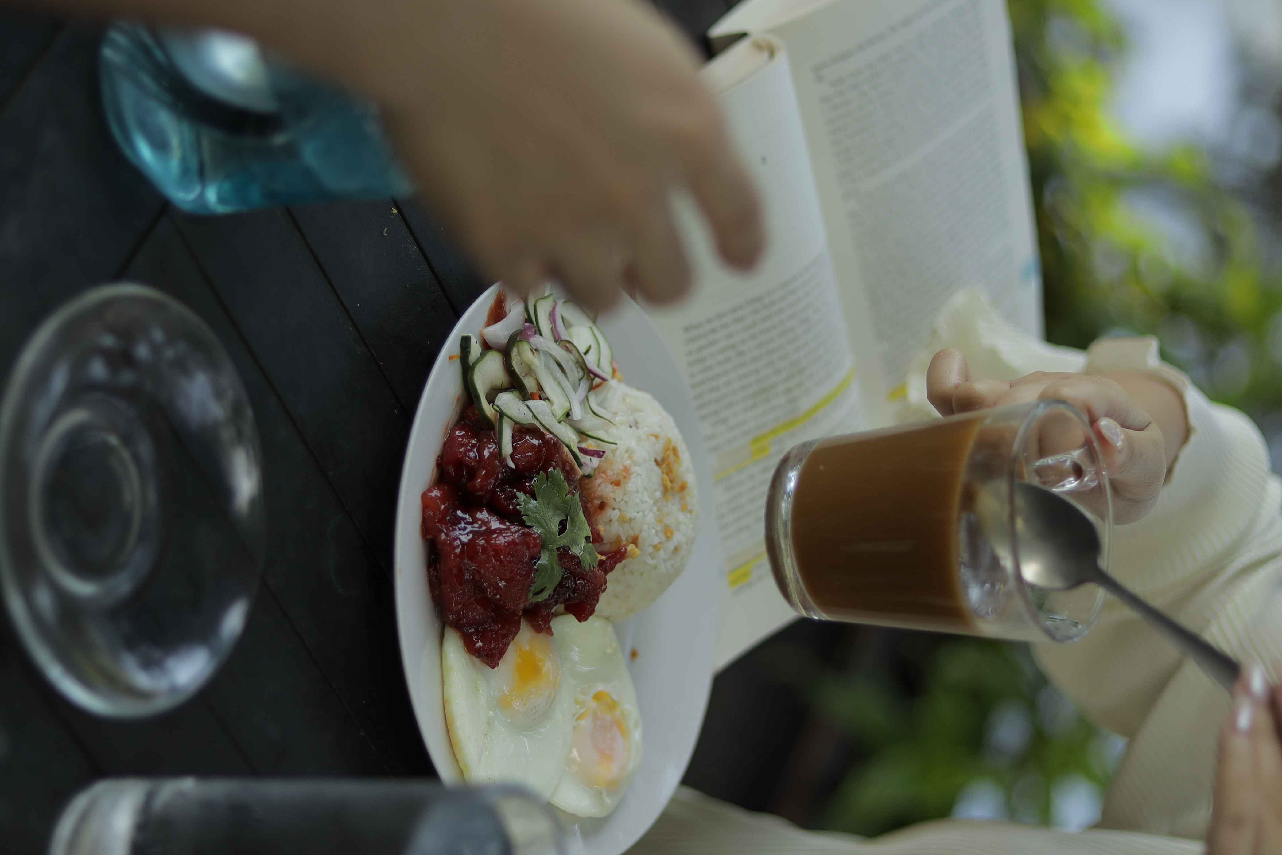 breakfast with paparazzi