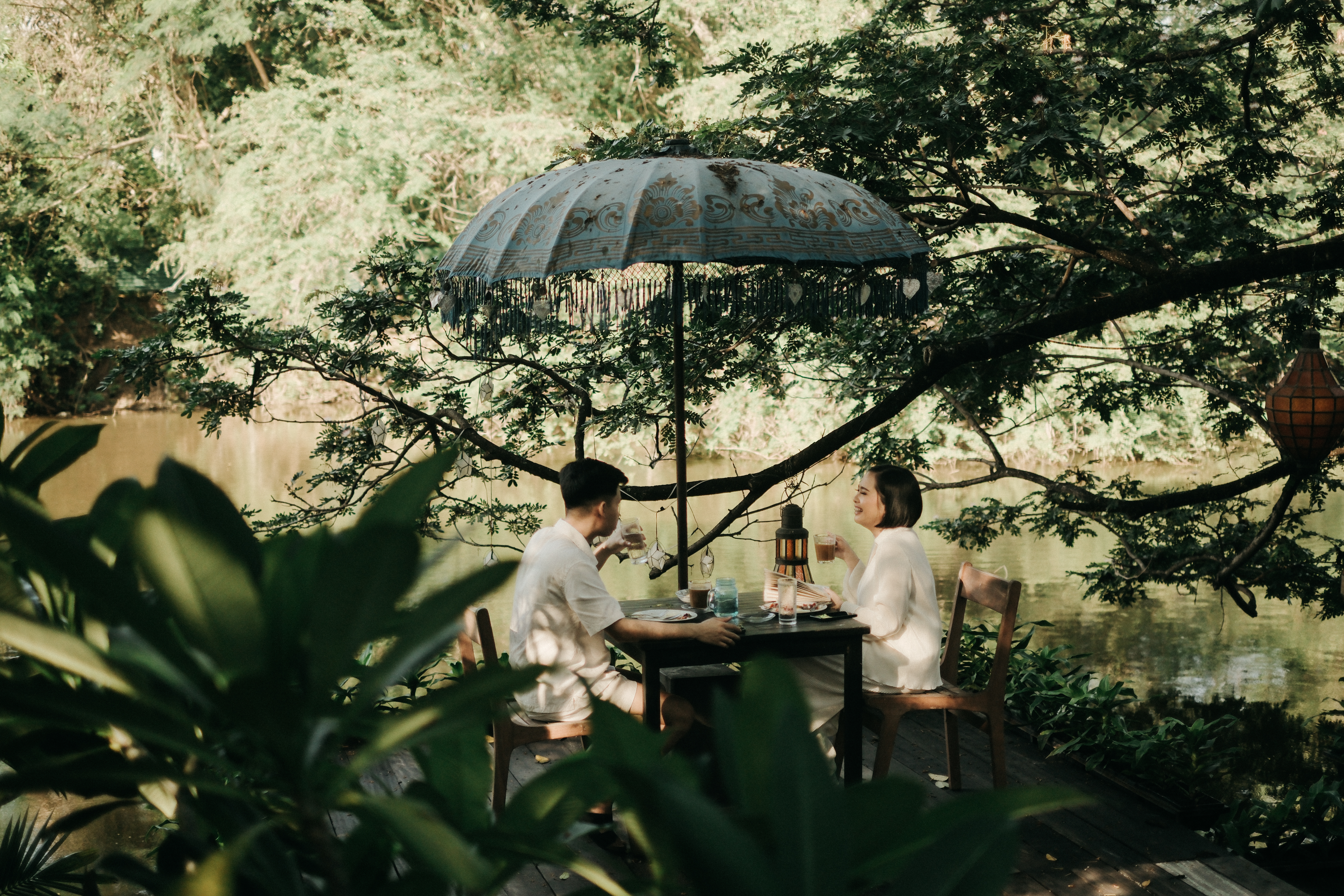 breakfast with paparazzi